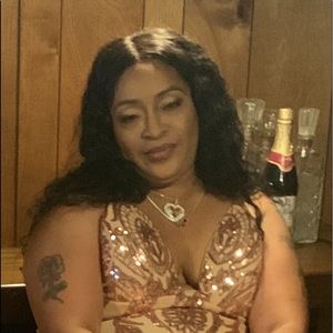 Meet your Posher, Nina